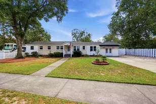 213 N Hollywood Dr, Surfside Beach, SC 29575 - Photo 3