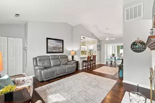 135 Woodlake Dr, Murrells Inlet, SC 29576 - Photo 5