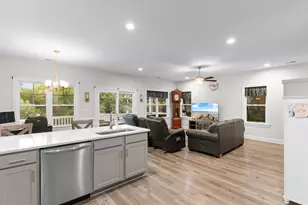 129 Litchfield Landing, Pawleys Island, SC 29585 - Photo 9