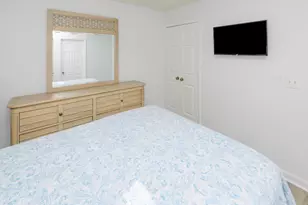 410 N Waccamaw Dr, Garden City, SC 29576 - Photo 9