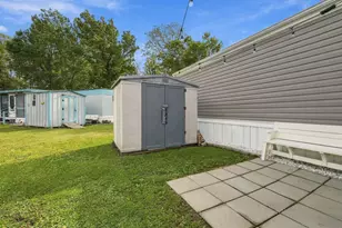 1421 Circle Dr, North Myrtle Beach, SC 29582 - Photo 5
