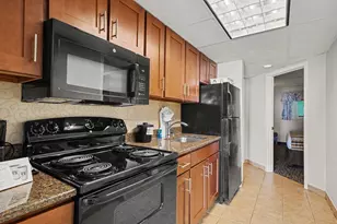 1105 S Ocean Blvd, Myrtle Beach, SC 29577 - Photo 11