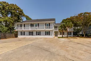403 71st Ave N, Myrtle Beach, SC 29577 - Photo 1