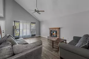 884 Brenda Pl, Myrtle Beach, SC 29577 - Photo 7