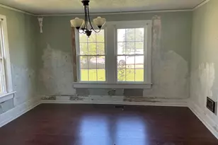 616 E Hampton St, Olanta, SC 29114 - Photo 17