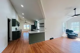 225 Richburg Rd, Greeleyville, SC 29056 - Photo 11