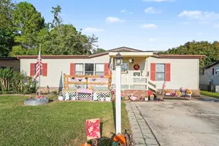 150 Queens Rd, Little River, SC 29566 - Photo 1