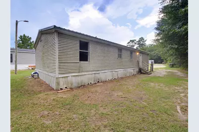 18 Locust St, Andrews, SC 29510 - Photo 3