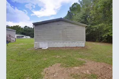 18 Locust St, Andrews, SC 29510 - Photo 7