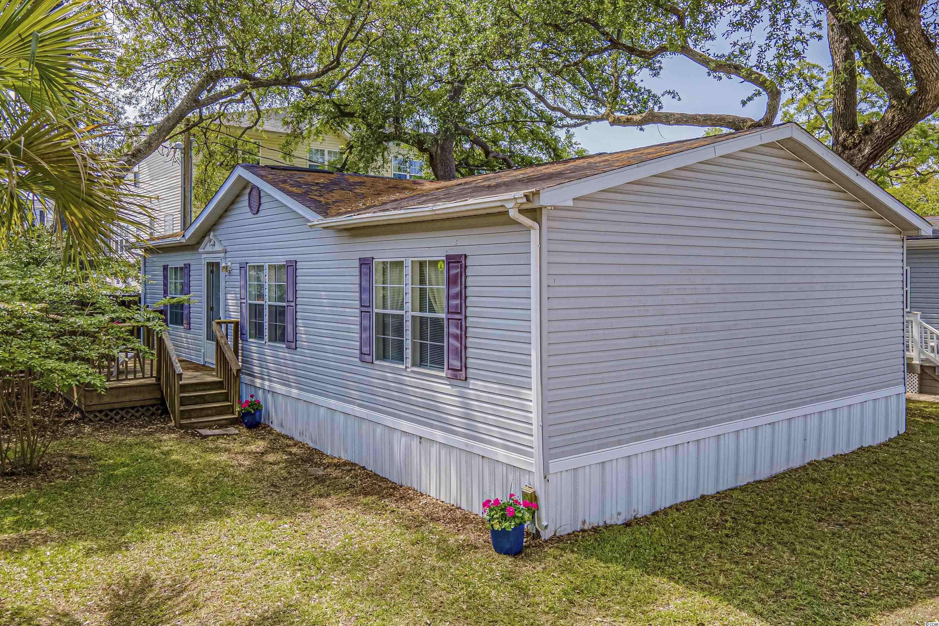 1554 Park Ln, Garden City, SC 29576 MLS 2209675 Coldwell Banker
