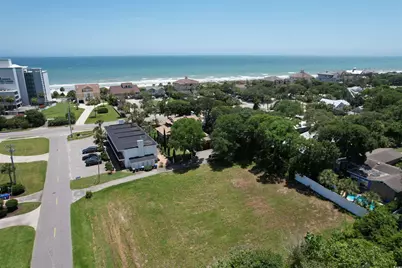 301 68th Ave. N, Myrtle Beach, SC 29572 - Photo 1