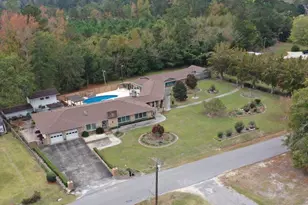 607 Sarazen Cir, Lake City, SC 29560 - Photo 1