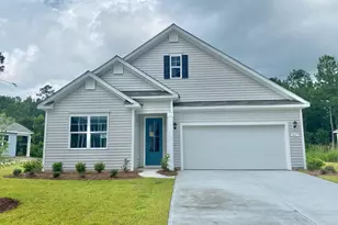 427 Clear Lake Dr, Conway, SC 29526 - Photo 1