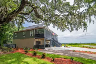 224 Oak Bay Dr, Georgetown, SC 29440 - Photo 1