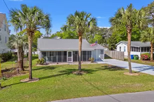 319 Sparrow Dr, Surfside Beach, SC 29575 - Photo 1