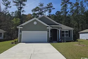 438 Clear Lake Dr, Conway, SC 29526 - Photo 1