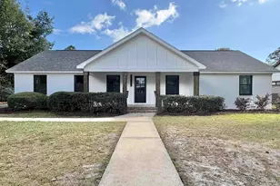 7610 Driftwood Dr, Myrtle Beach, SC 29572 - Photo 1