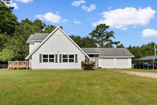 100 Carnation Dr, Andrews, SC 29510 - Photo 1