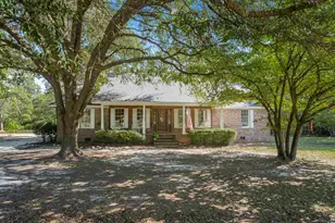 1220 Henry Rd, Hemingway, SC 29554 - Photo 1