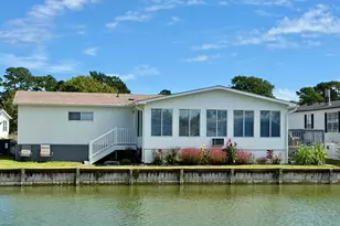 405 Twin Lakes Ct, Surfside Beach, SC 29575 - Photo 1