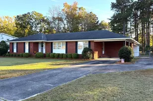 801 Garland St, Lake City, SC 29560 - Photo 1