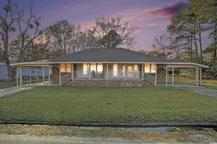 5427 Figure 8 Rd, Myrtle Beach, SC 29588 - Photo 1