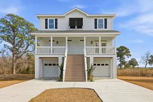145 Oak Bay Dr, Georgetown, SC 29440 - Photo 1