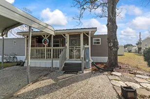 808 Waterway Dr, North Myrtle Beach, SC 29582 - Photo 1