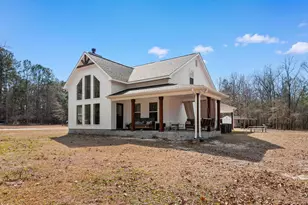 131 Rhodus Ave, Andrews, SC 29510 - Photo 1