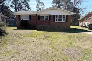 313 Dickson Dr, Marion, SC 29571 - Photo 1