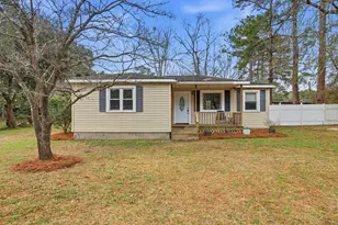 427 Dawson St, Georgetown, SC 29440 - Photo 1