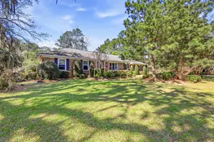 418 Sassanqua Dr, Georgetown, SC 29440 - Photo 1