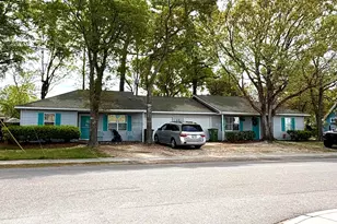 13 S Poplar Dr, Surfside Beach, SC 29575 - Photo 1