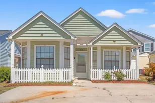 910 Emanon St, North Myrtle Beach, SC 29582 - Photo 1