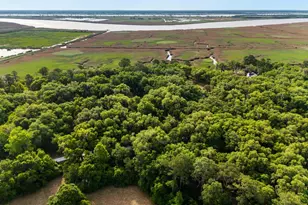 681 Grand Oak Dr, Georgetown, SC 29440 - Photo 1