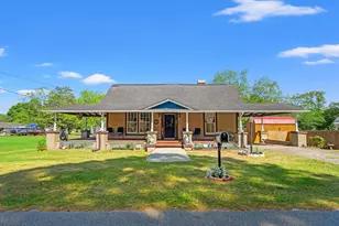 209 S Walnut St, Lake View, SC 29563 - Photo 1