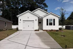 1004 Caulkins Dr, Sunset Beach, NC 28468 - Photo 1