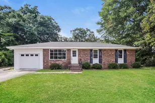 7613 Driftwood Dr, Myrtle Beach, SC 29572 - Photo 1
