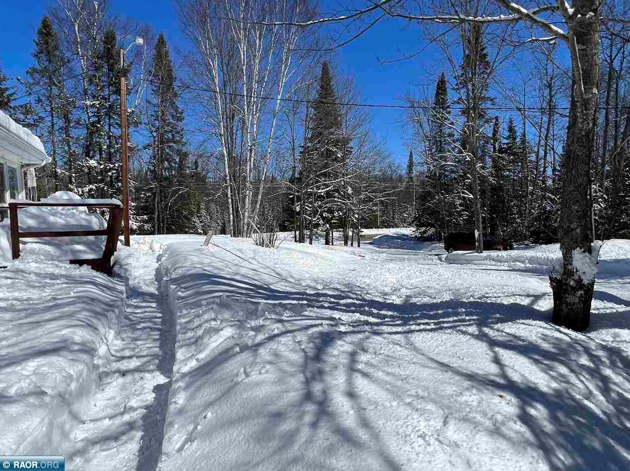 27181 Trout Lake Rd, Bovey MN  55709-8615 exterior