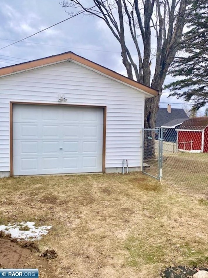 315 Fairfax Rd, Hoyt Lakes MN  55750-1218 exterior