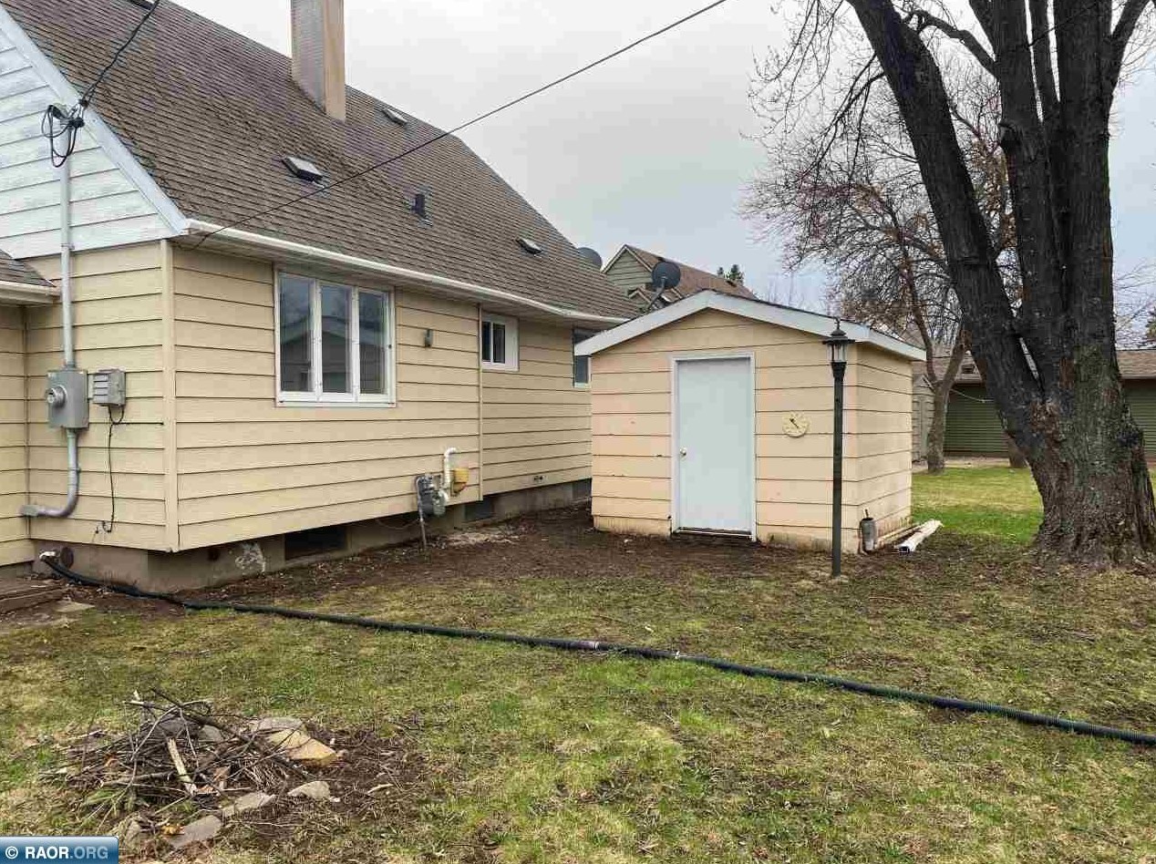 309 Elmwood Rd, Hoyt Lakes MN  55750-1212 exterior