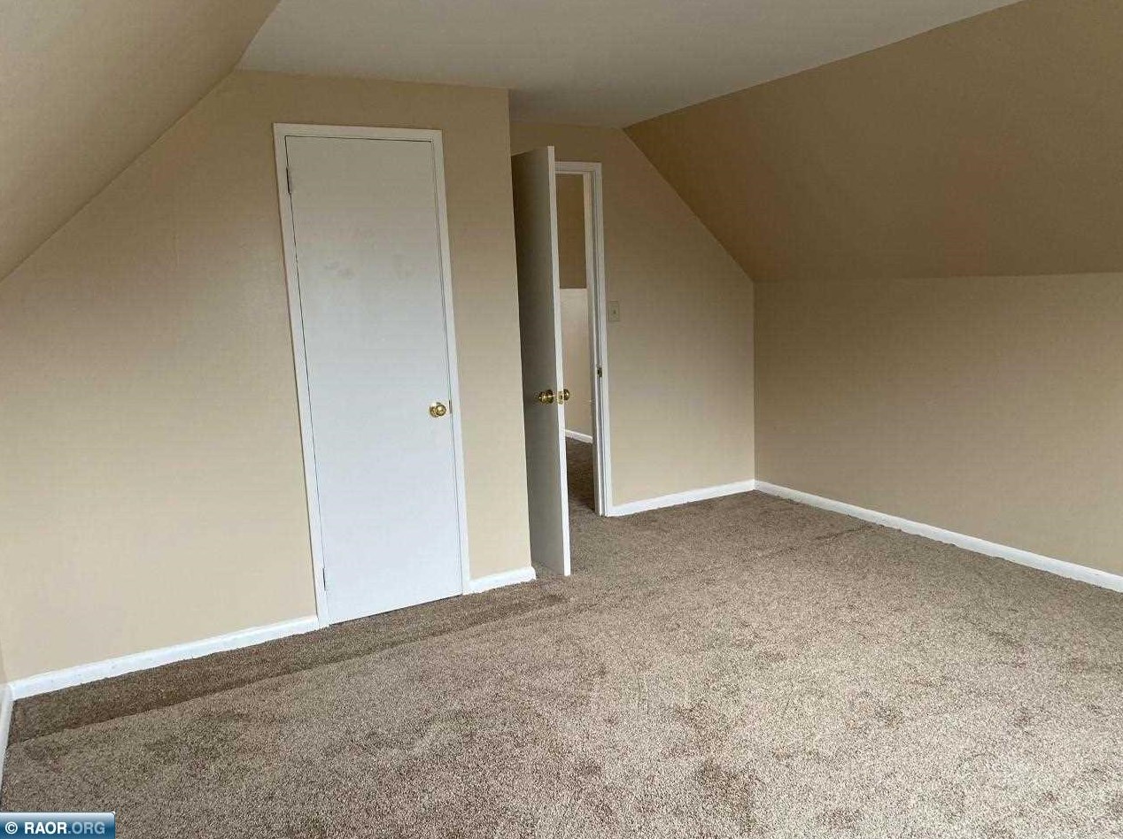 309 Elmwood Rd, Hoyt Lakes MN  55750-1212 exterior