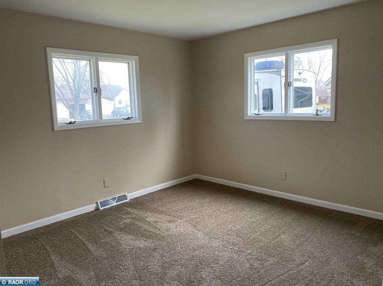 309 Elmwood Rd, Hoyt Lakes MN  55750-1212 exterior