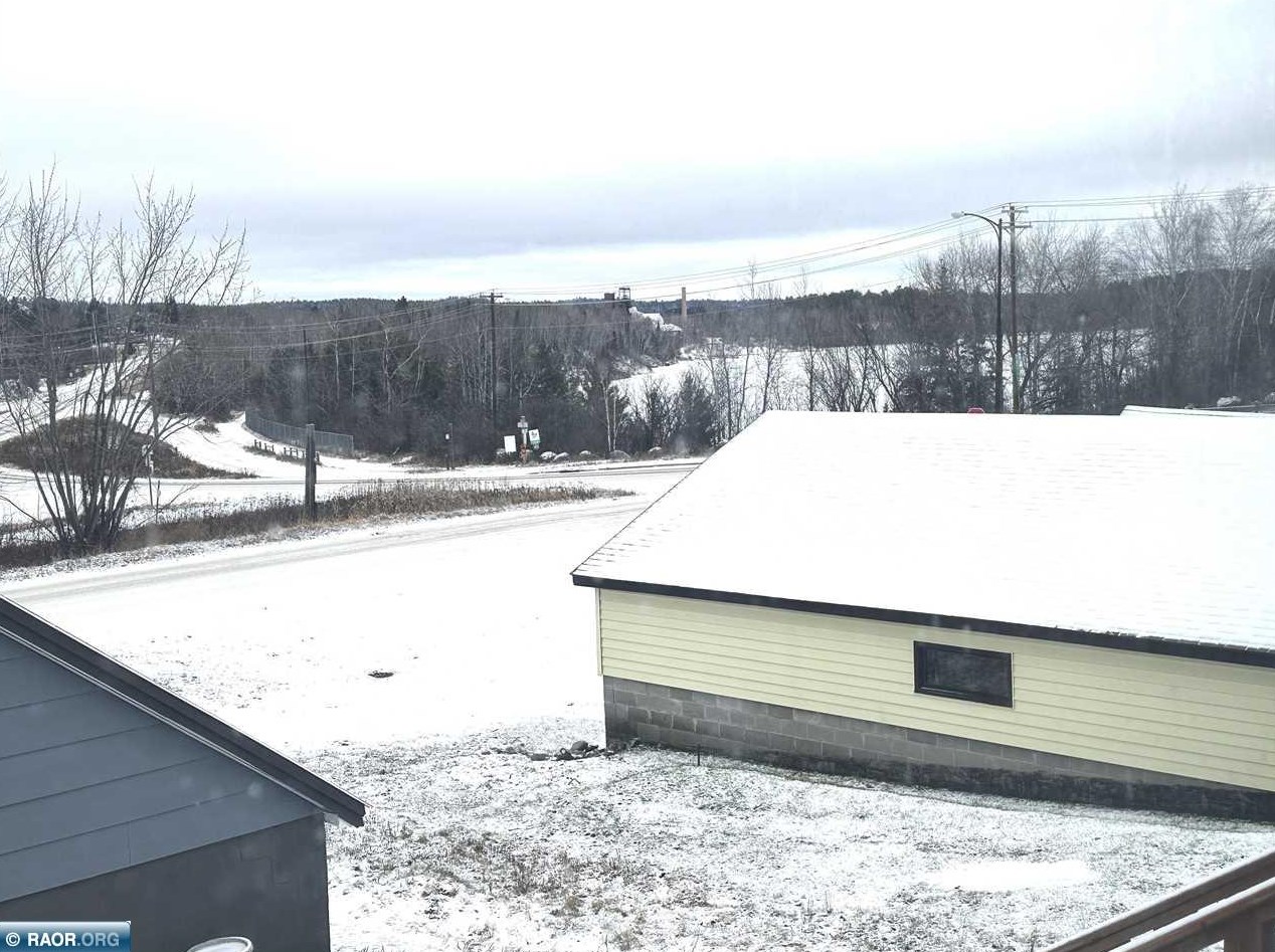 15 Shagawa Rd, Ely MN  55731-1010 exterior
