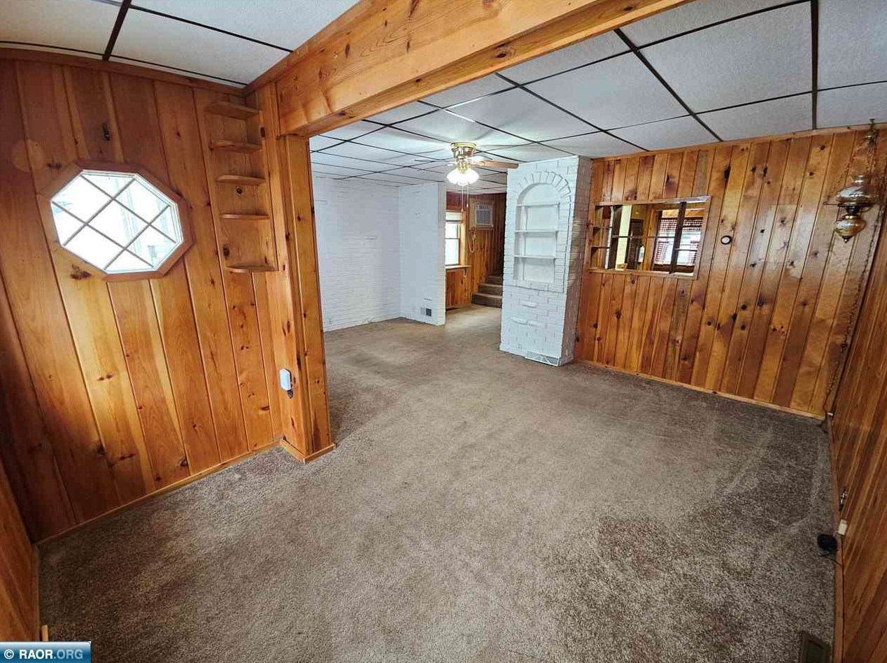 125 2nd St, Chisholm MN  55719-1613 exterior