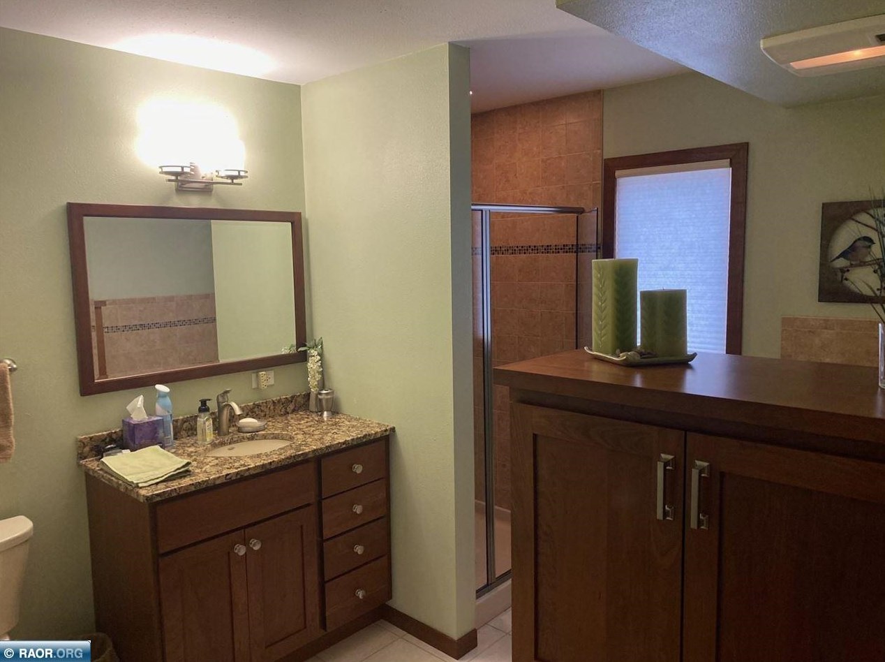 229 Hampshire Dr, Hoyt Lakes MN 55750-1236 exterior