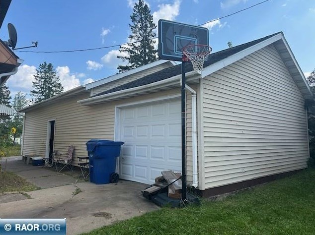 324 41st St, Hibbing MN  55746-3284 exterior