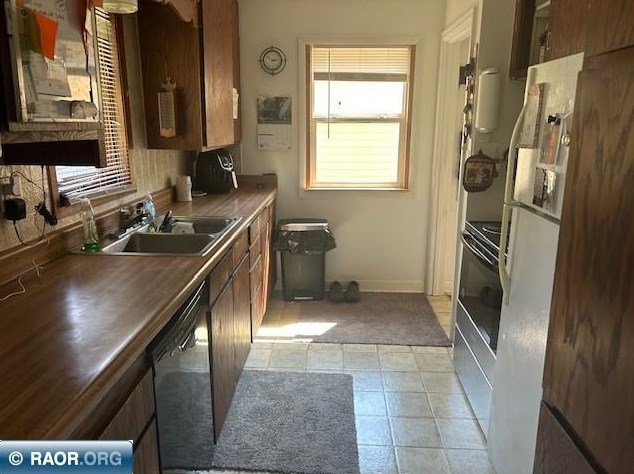 324 41 St, Hibbing MN 55746-3229 exterior