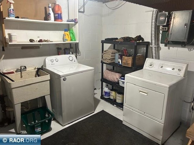 324 41 St, Hibbing MN 55746-3229 exterior