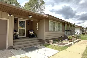 4325 Golf Course Rd, Eveleth, MN 55734 - Photo 1